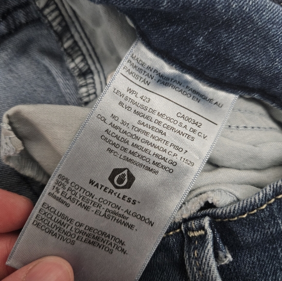 Levi Strauss Signature Mid Rise Bootcut Jeans! - Picture 4 of 8